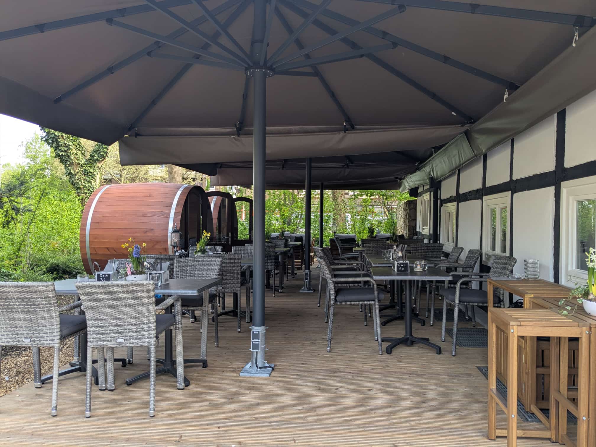 Terrasse der Pfälzer Weinstube Herford